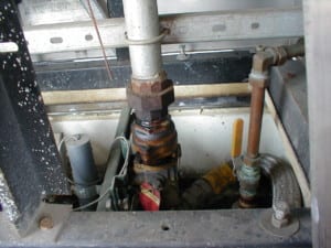 causes of underground storage tank leaks